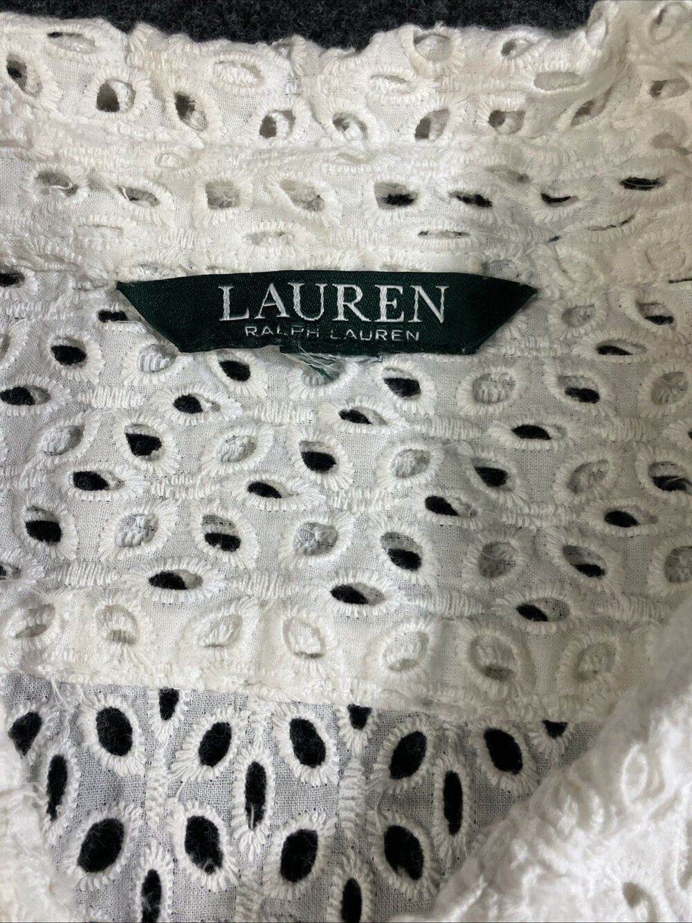 Lauren Ralph Lauren White Cotton Eyelet Lace Button Down Blouse Shirt Sz L - Picture 2 of 6